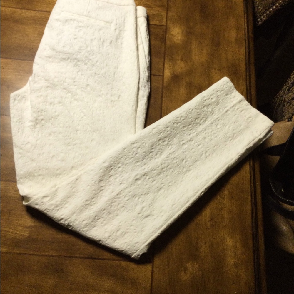 Cynthia Rowley size 2 cream jean pant